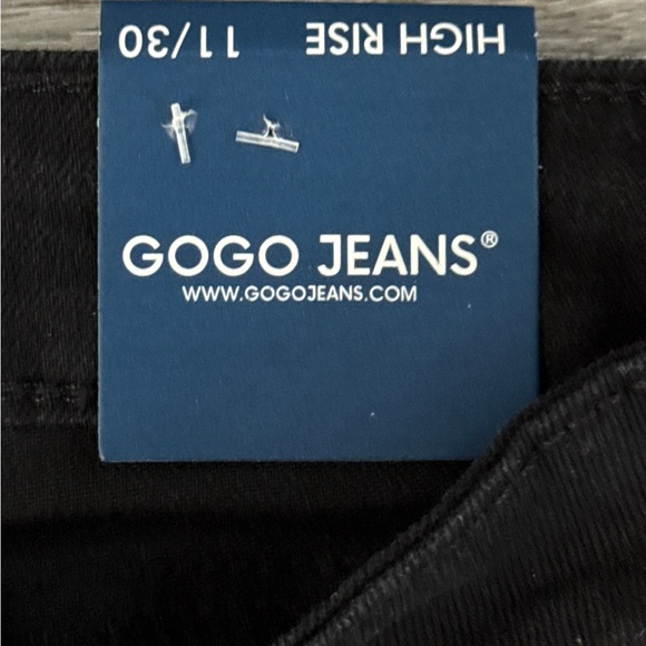GOGO High Rise Distressed Black Stretch Jeans, Size 30…Brand New with Tags! - Picture 4 of 15